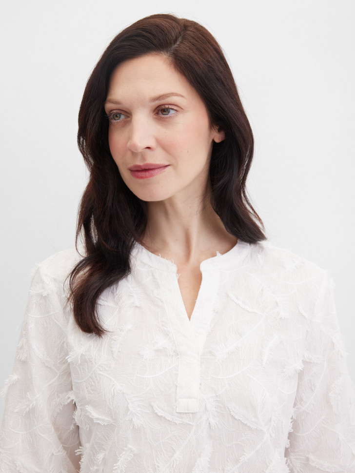 Блузка с фактурным узором