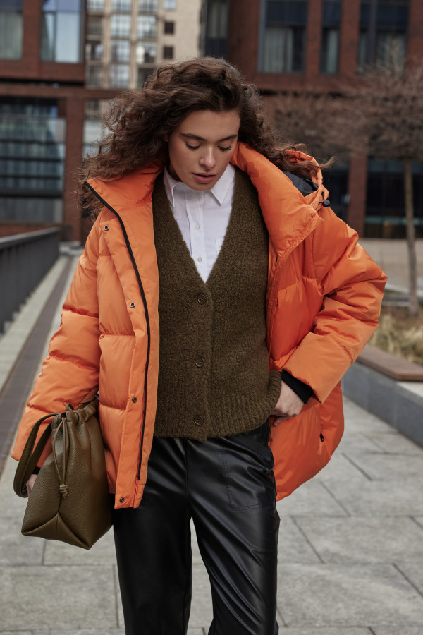 Куртка стеганая с капюшоном