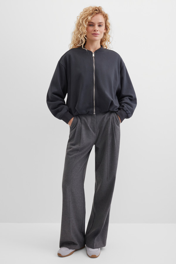 Толстовка укороченная