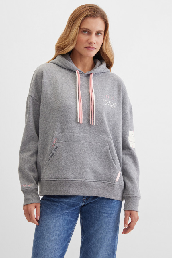 Свитшот-худи с капюшоном