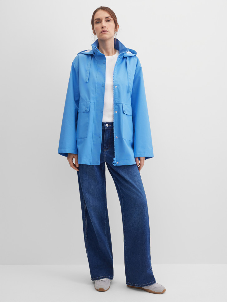 Парка на молнии и кнопках