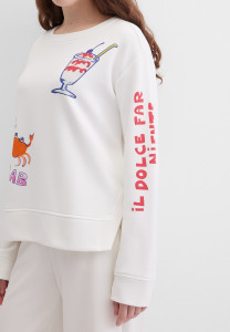 Свитшот свободный