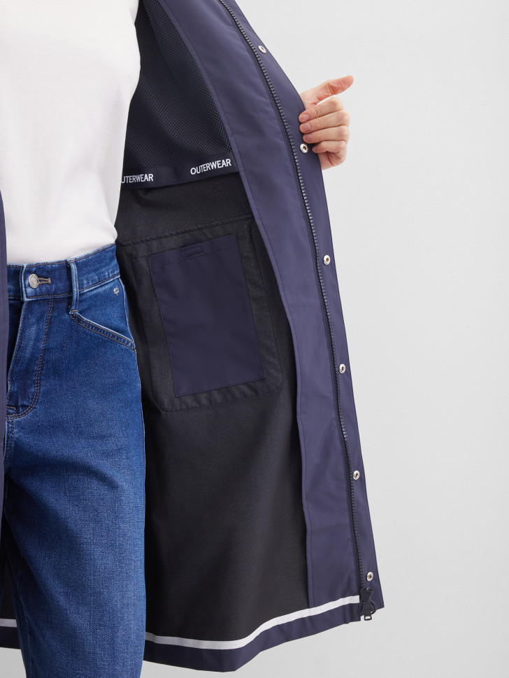 Парка на молнии и кнопках