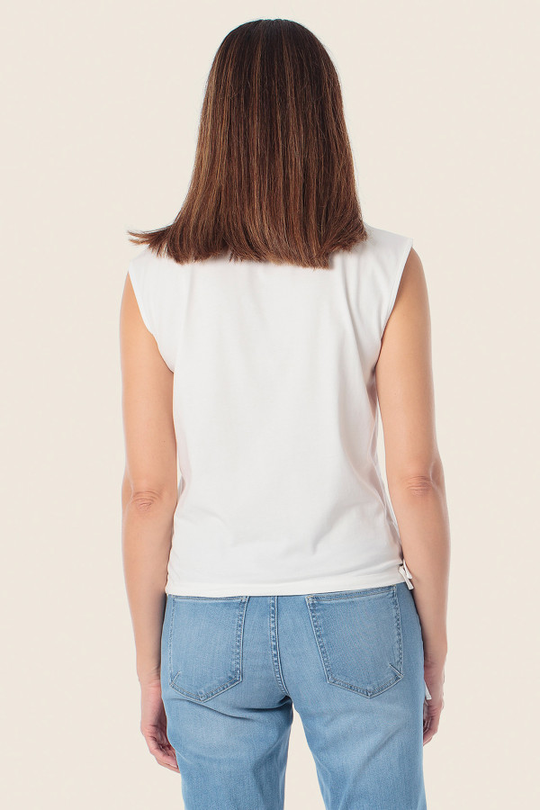 Топ с защипами