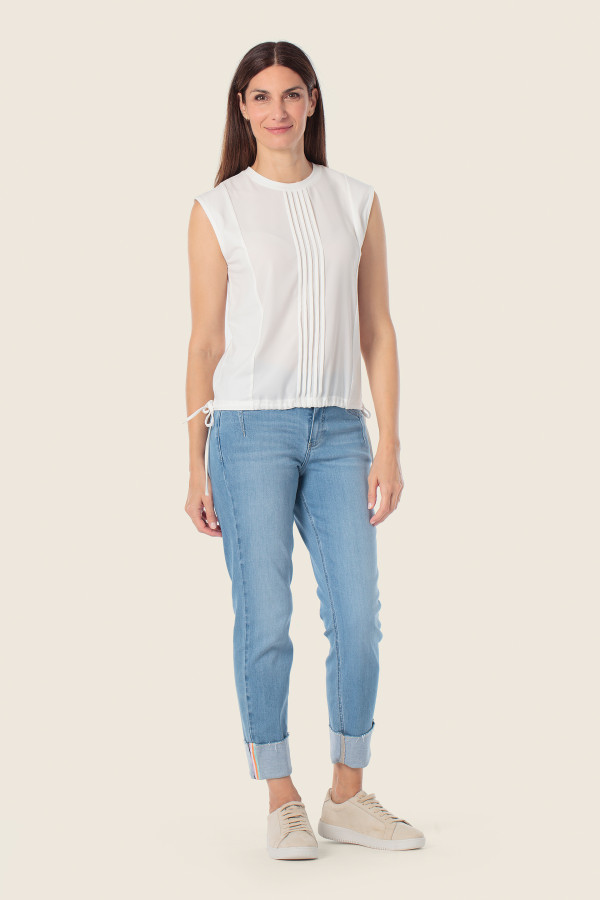 Топ с защипами