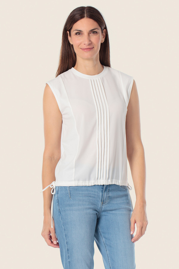 Топ с защипами