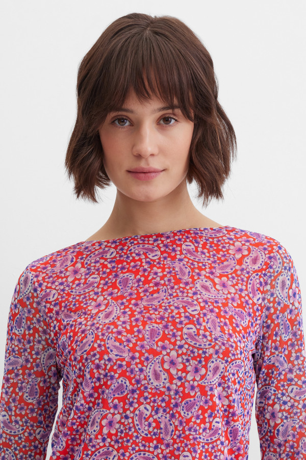 Лонгслив в сетку с принтом