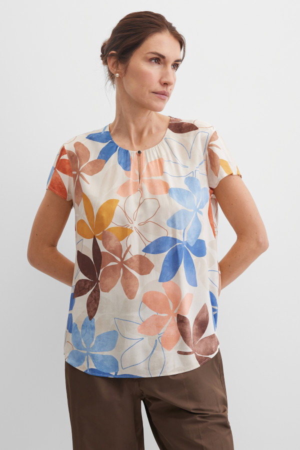 Блузка-топ с коротким рукавом