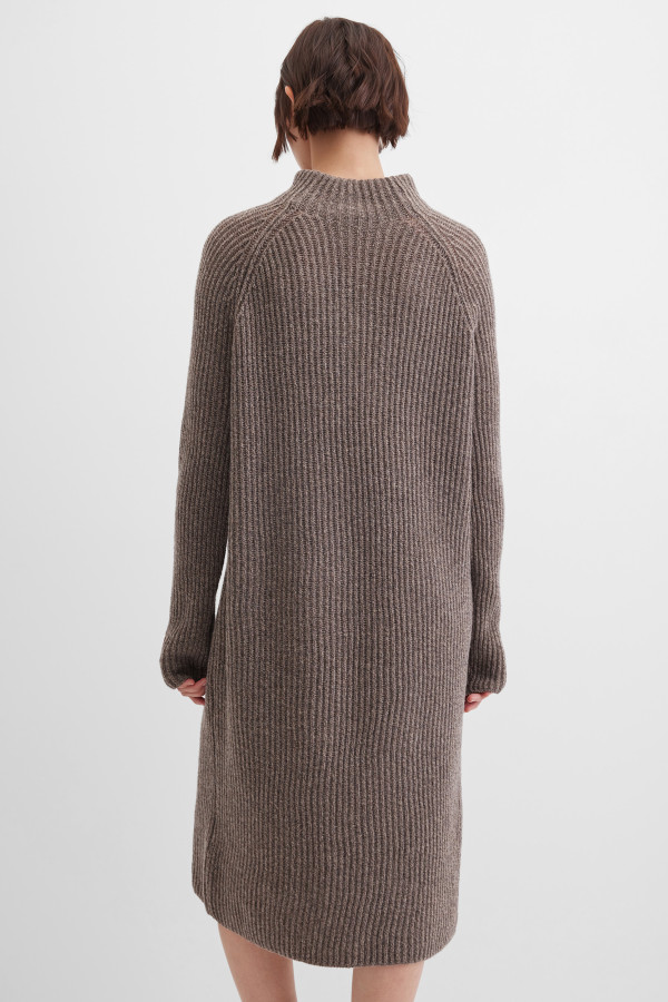 Платье макси