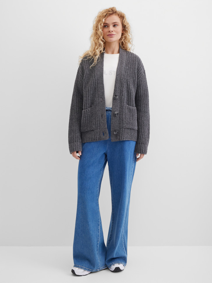 Кардиган вязаный