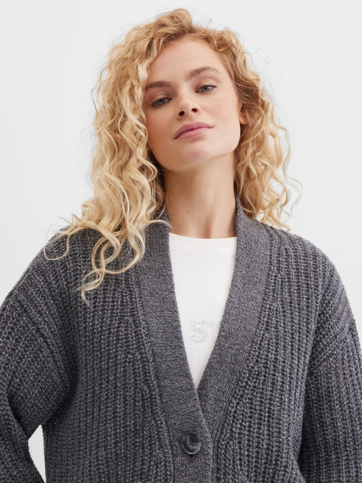 Кардиган вязаный