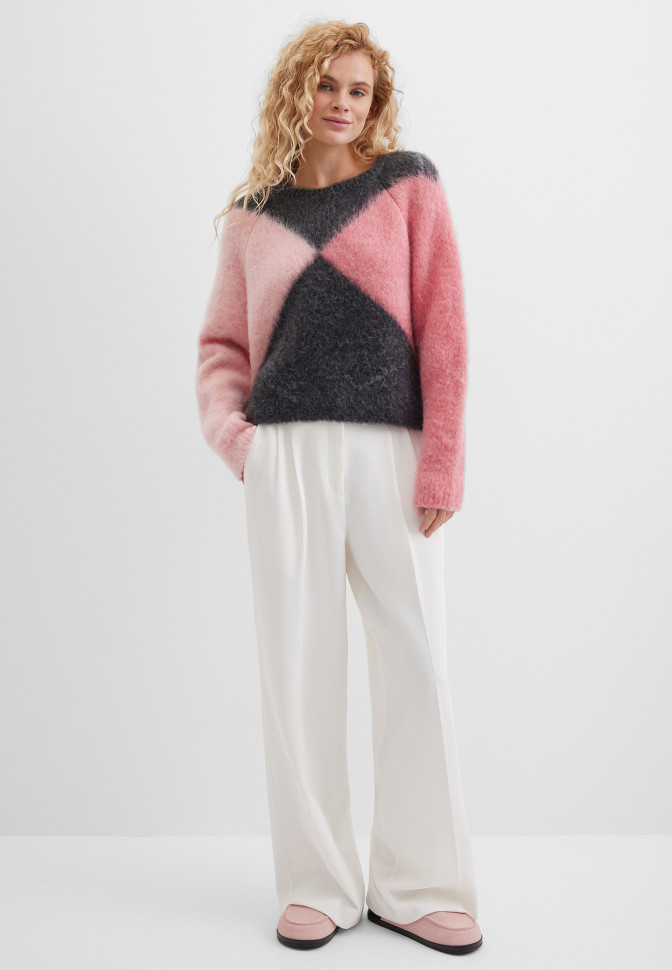 Джемпер вязаный