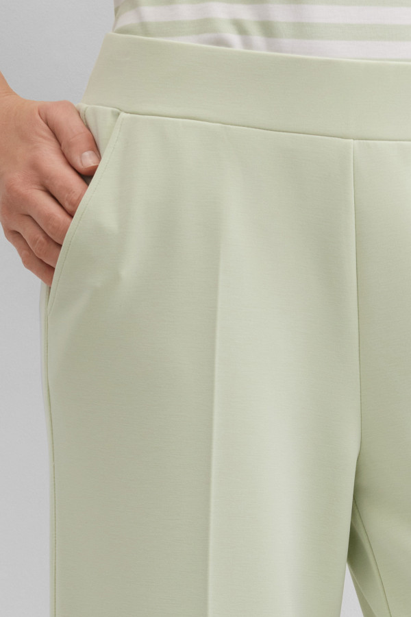 Брюки трикотажные широкие на поясе