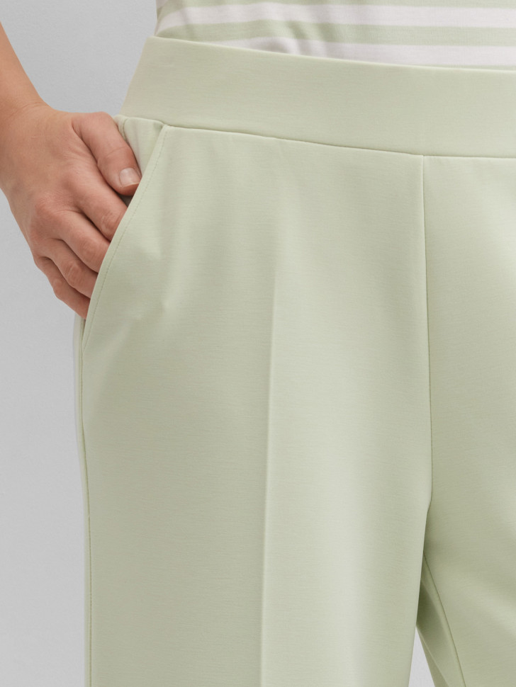 Брюки трикотажные широкие на поясе