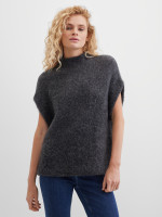 Жилет вязаный