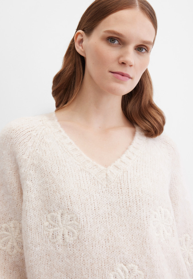 Джемпер-пуловер с коротким рукавом