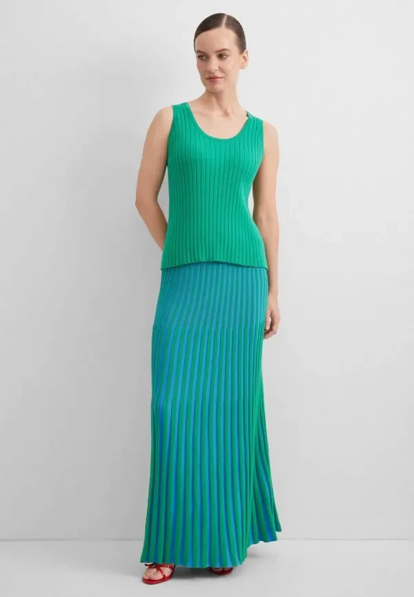 Топ трикотажный