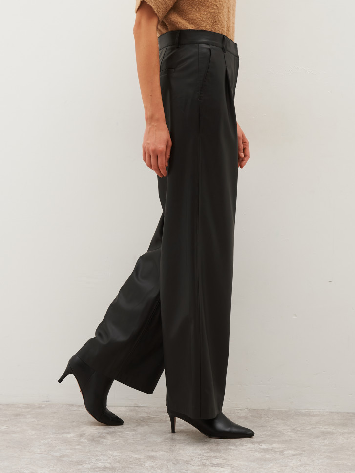 Брюки широкие из эко-кожи