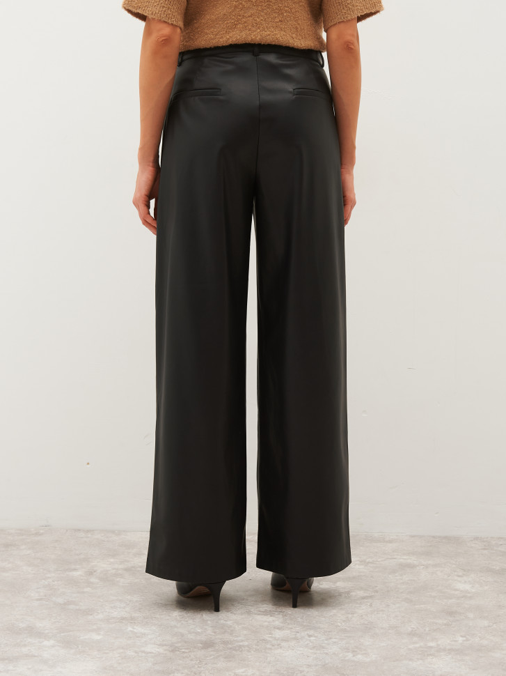 Брюки широкие из эко-кожи