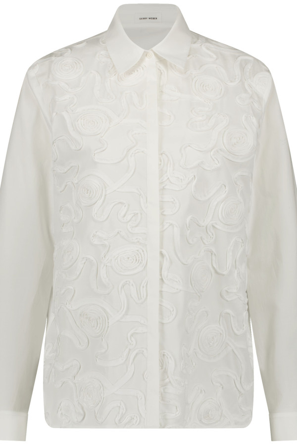 Рубашка с аппликациями