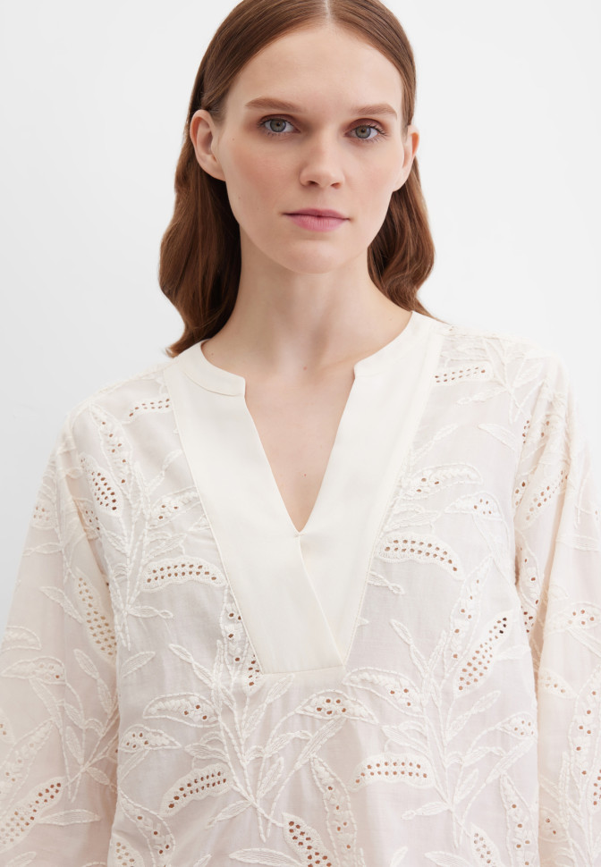 Блузка с длинным рукавом