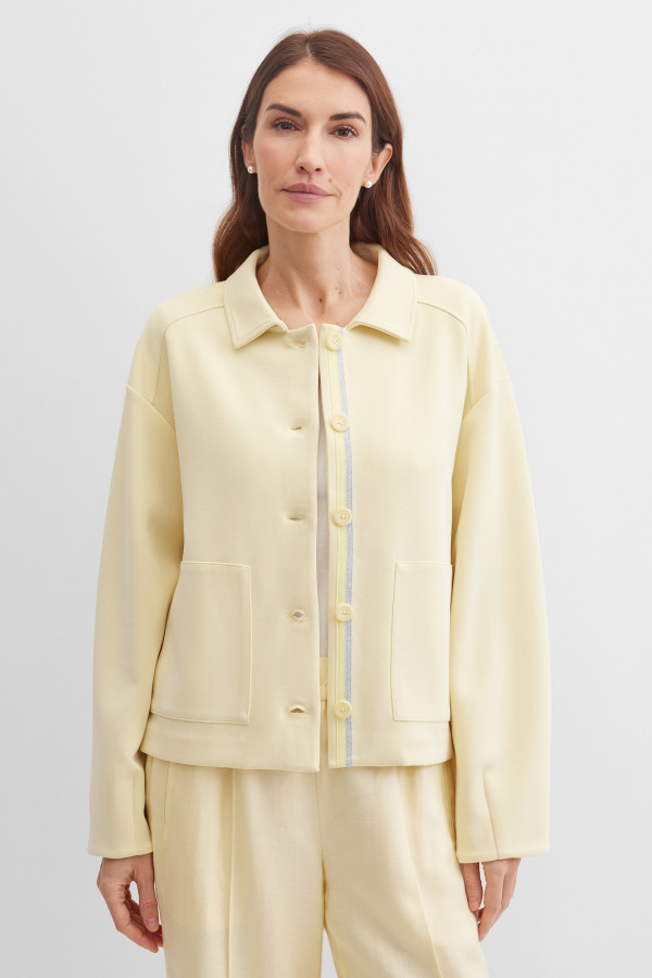 Жакет трикотажный с накладными карманами