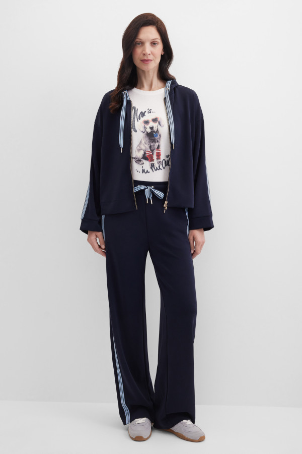 Толстовка с капюшоном