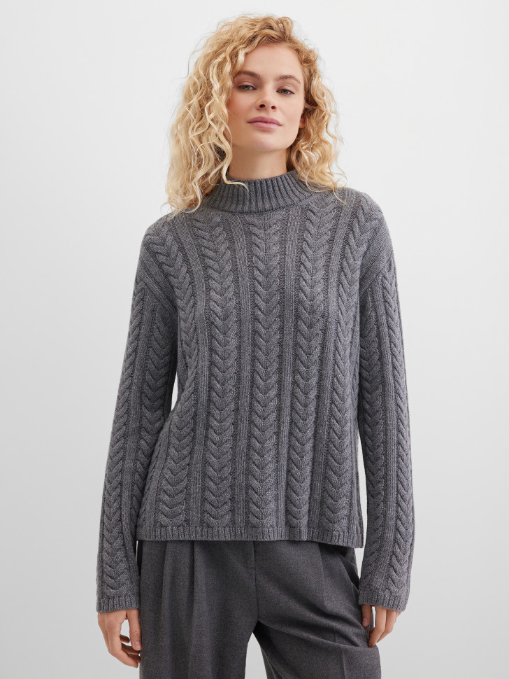 Джемпер прямого кроя