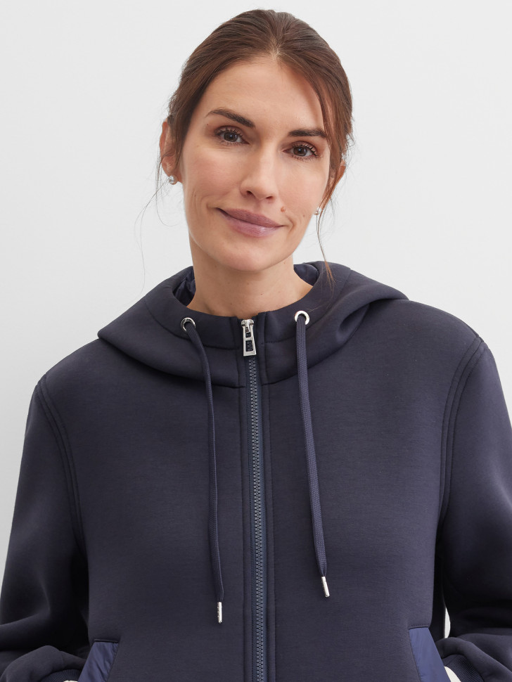 Толстовка с капюшоном из ткани скуба