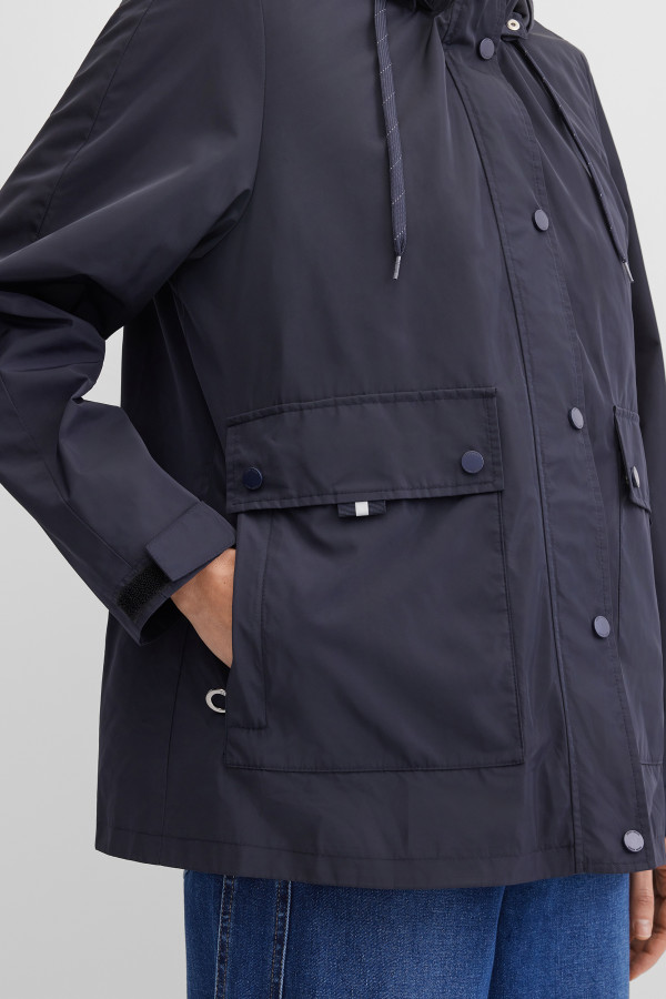 Куртка-трансформер с жилетом и капюшоном