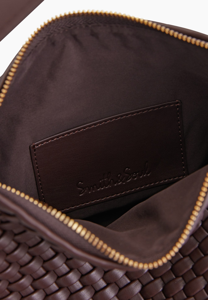 Сумка с плетением