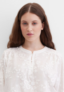 Блузка с рукавом 3/4