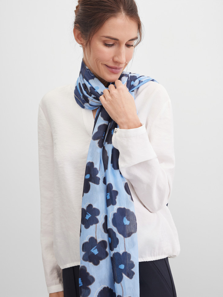 Шарф с цветочным принтом