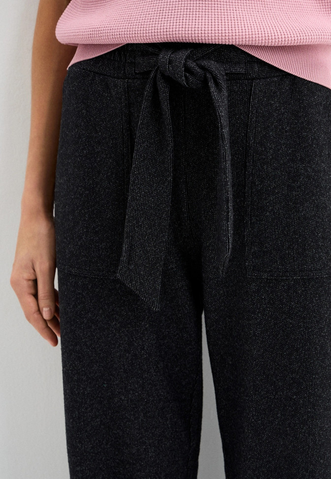 Брюки широкие из трикотажа