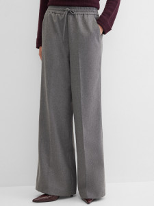 Брюки свободного кроя