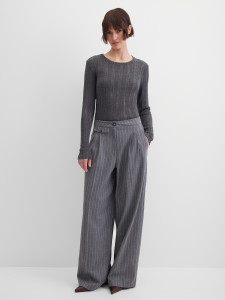 Брюки широкие в полоску