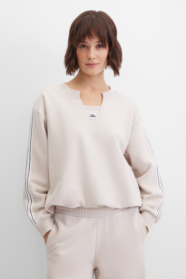 Свитшот свободный