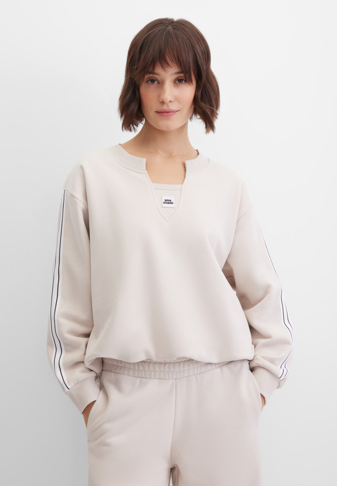 Свитшот свободный