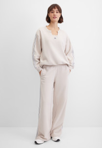 Свитшот свободный