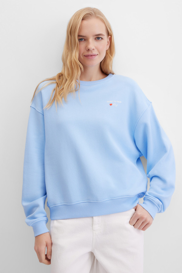 Свитшот свободный