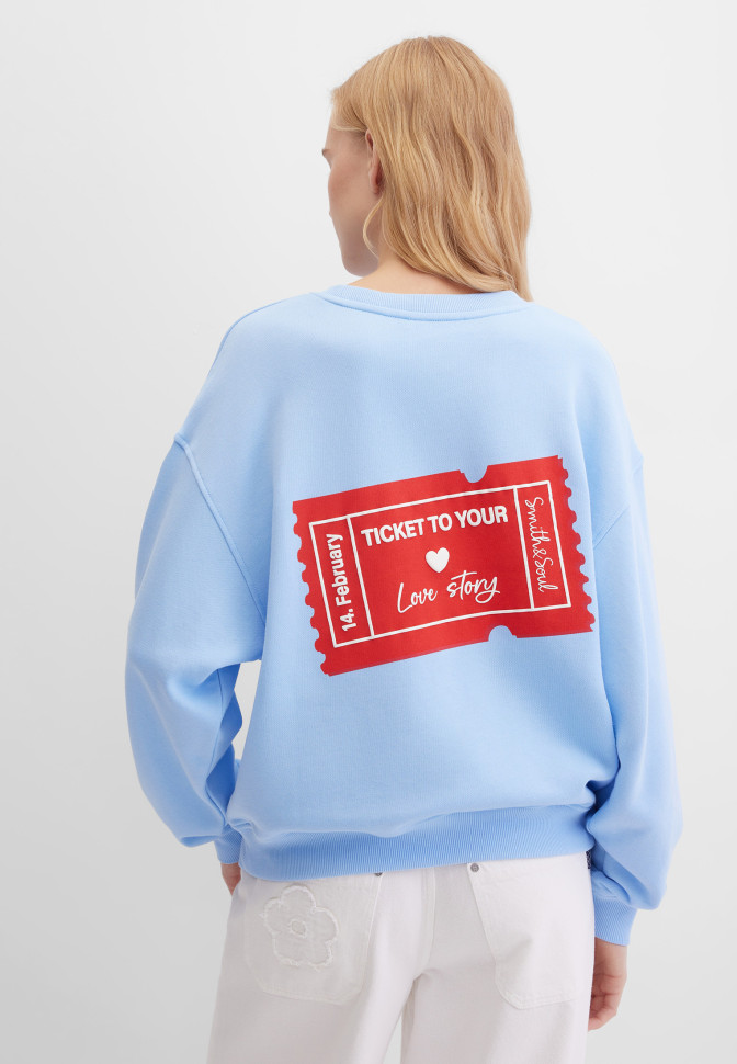 Свитшот свободный