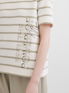 Футболка в полоску