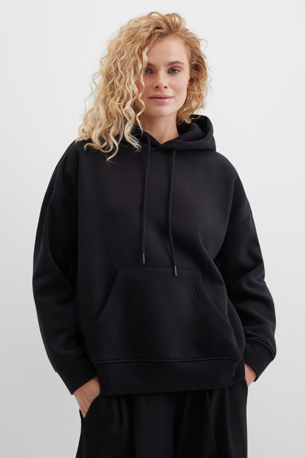 Свитшот-худи с капюшоном
