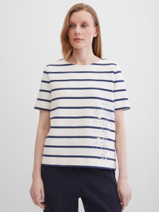 Футболка в полоску