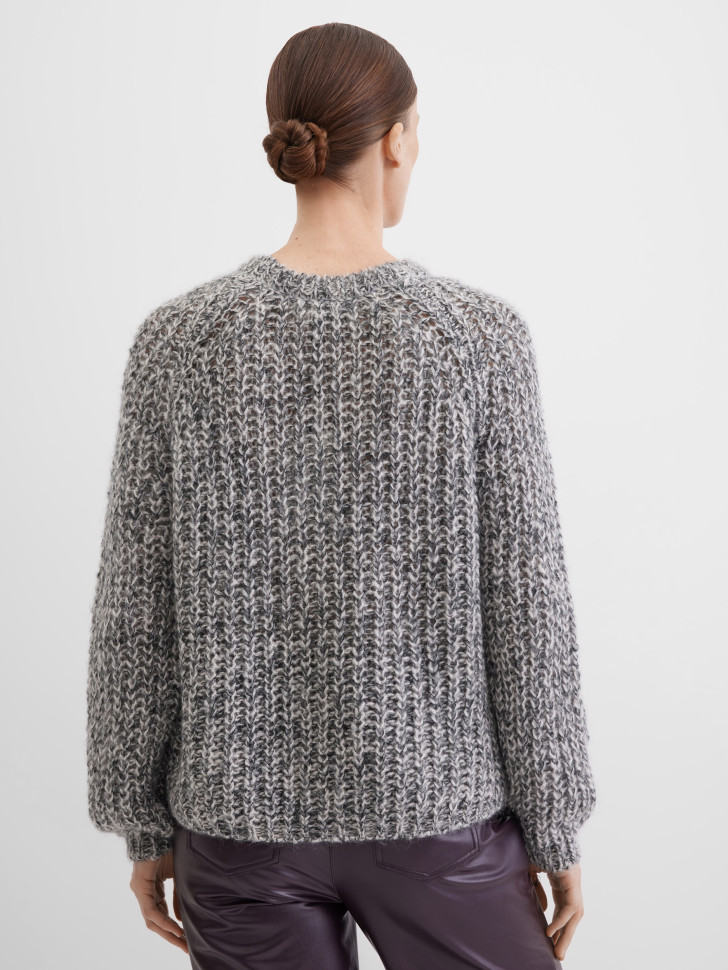 Джемпер крупной вязки