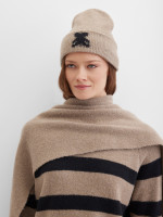 Шапка с шерстью альпаки