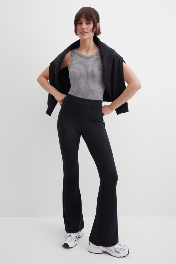 Брюки клеш трикотажные