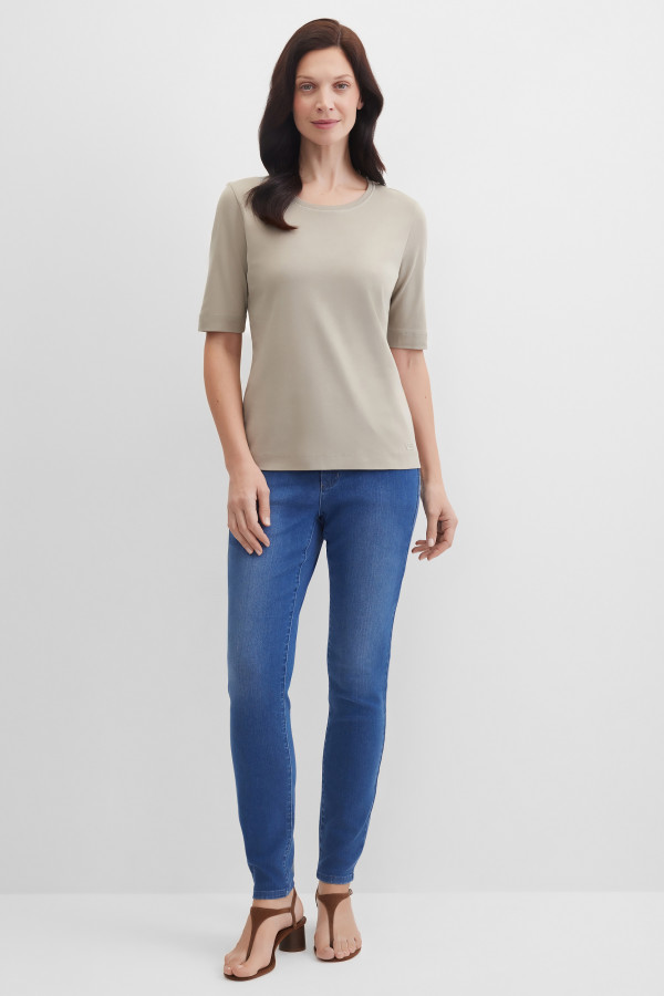 Футболка прямого кроя