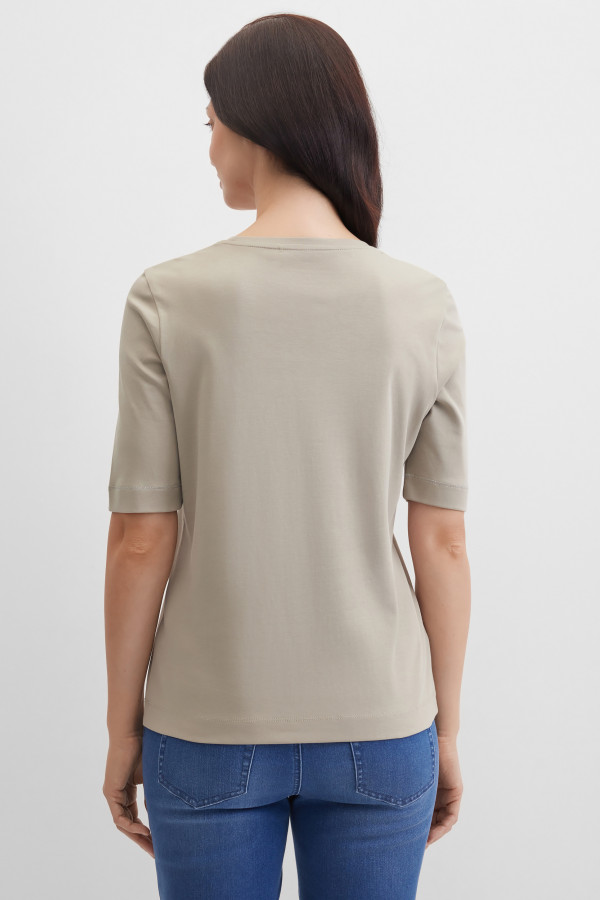 Футболка прямого кроя