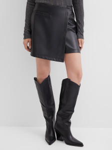 Юбка-шорты из экокожи
